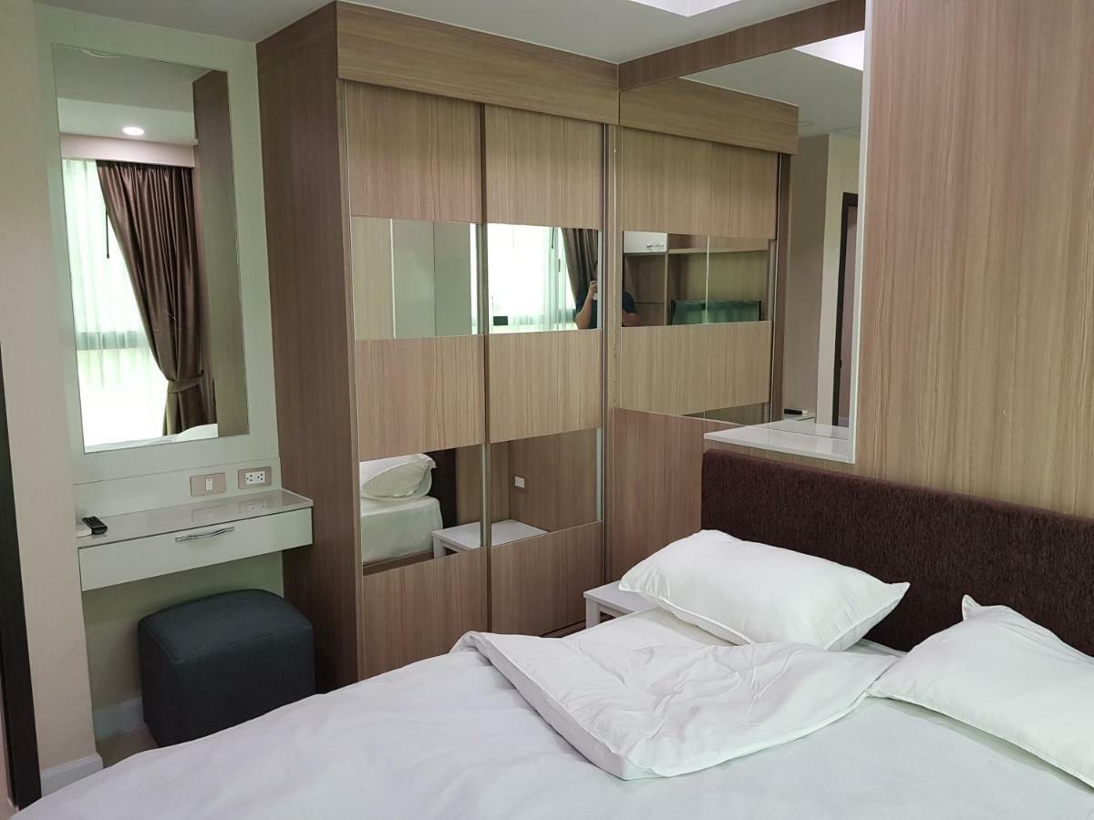 Dusit Grand Condo View Bãi biển Jomtien Ngoại thất bức ảnh